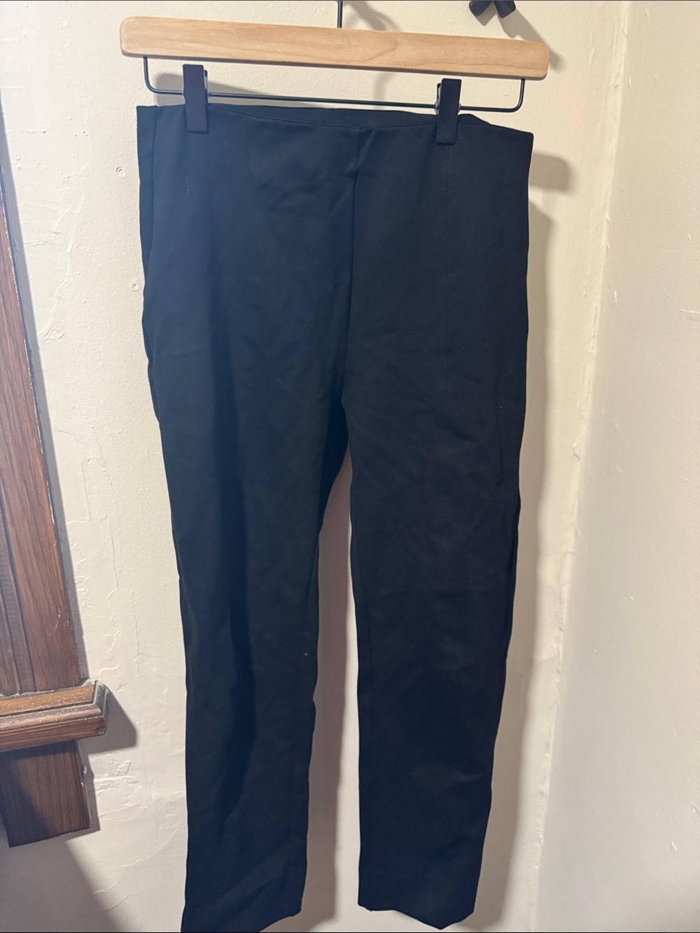 Quince Black Ankle-Length Slim Straight Pants